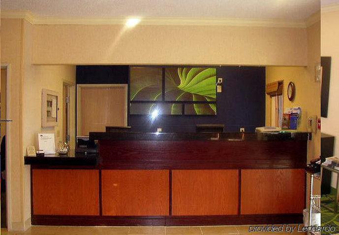 Dubuque Inn & Suites Extérieur photo