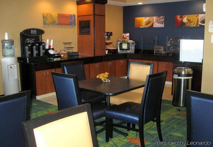 Dubuque Inn & Suites Extérieur photo